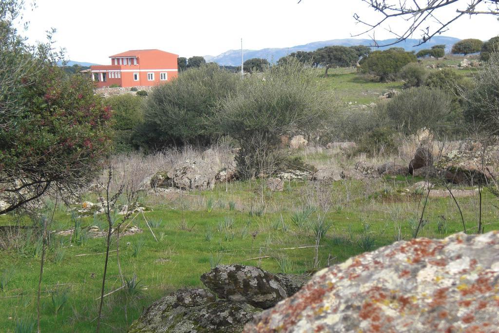 Agriturismo Pentuma Chiaramonti Exterior foto
